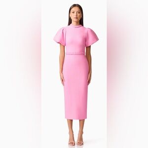 Elliatt Pink Puff Sleeve Dress